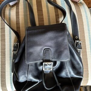 Vintage Coach Legacy 9569 Backpack, Black Glove-Tanned Leather, Nickel Hardware